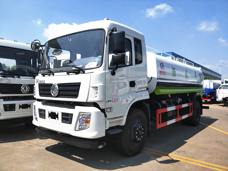 東風(fēng)專用底盤灑水車