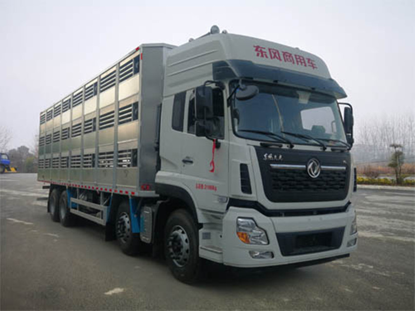 東風(fēng)高端畜禽運(yùn)輸車(chē)