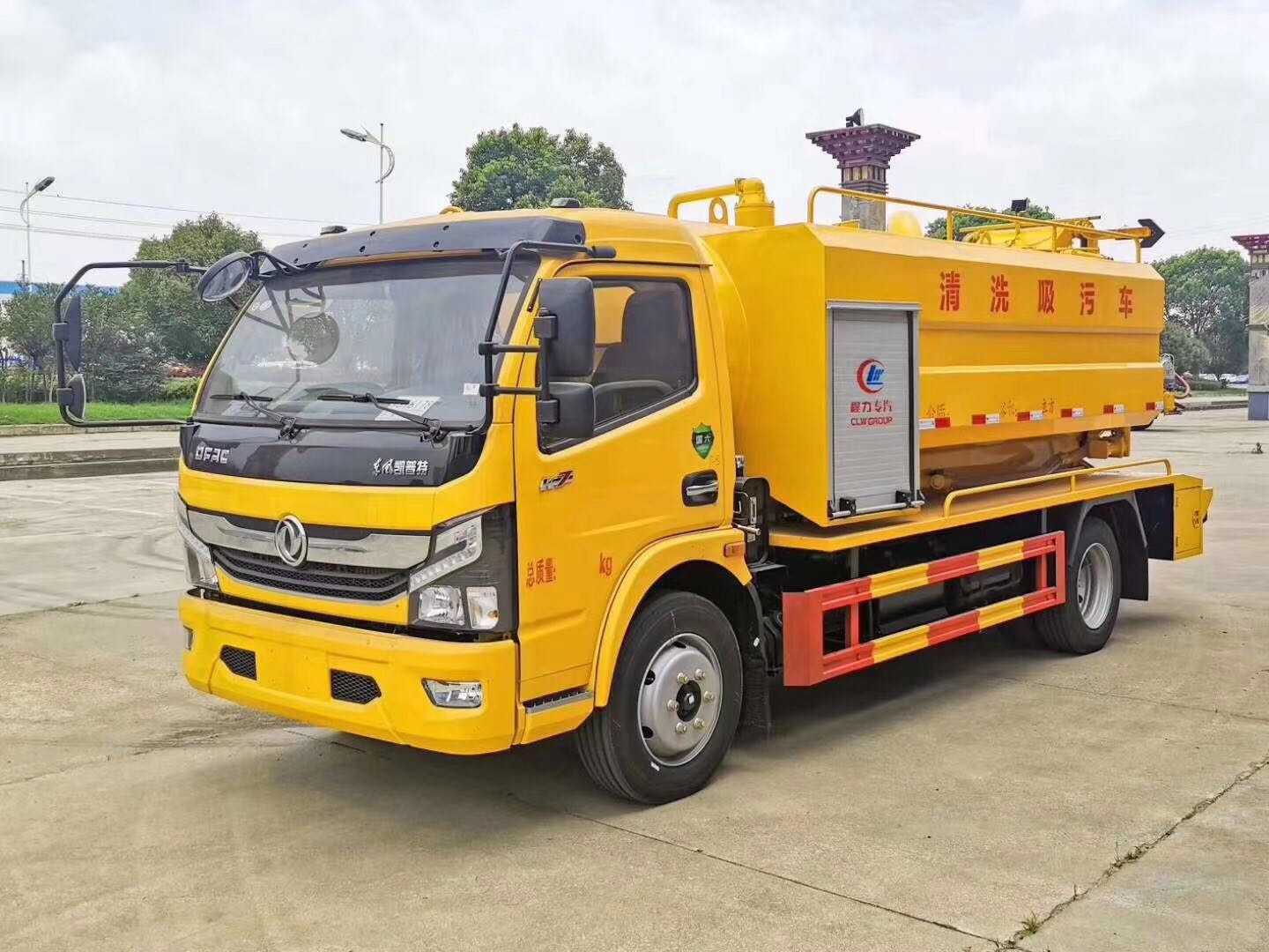  如何購買高性價比清洗吸污車——吸污車廠家推薦
