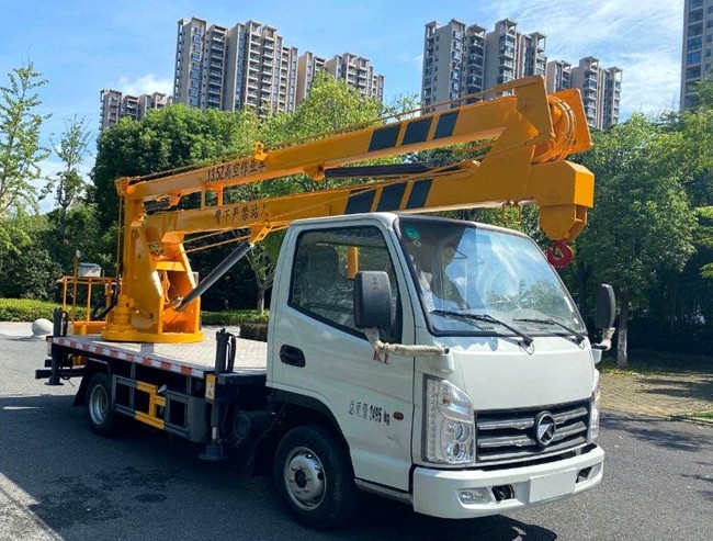 程力13.5米凱馬藍(lán)牌高空作業(yè)車推薦