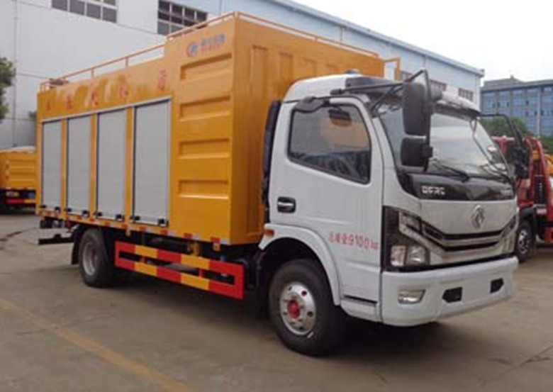 國六多利卡污水處理車|污水凈化車