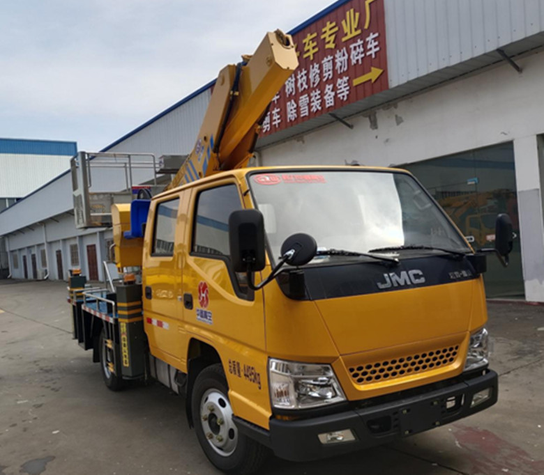 高空作業(yè)車注意事項